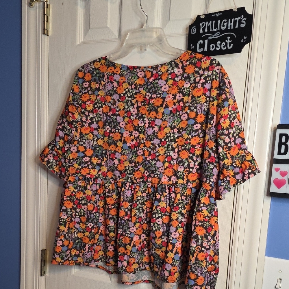 Shein Curve OXL Floral Print Peplum Blouse - Picture 3 of 4